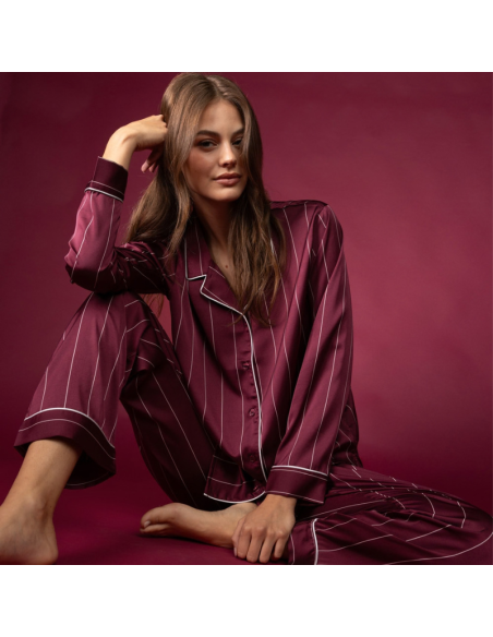 Pijama mujer largo satén a rayas modelo Luxury