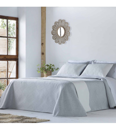 COLCHA BOUTI NAVAS ESTAMPADO GEOMETRICO ROMBOS EN RELIEVE